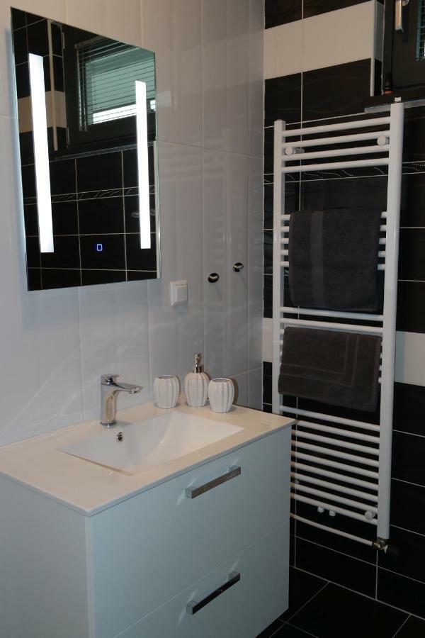 Studio Apartman Anamaria Загреб Екстериор снимка